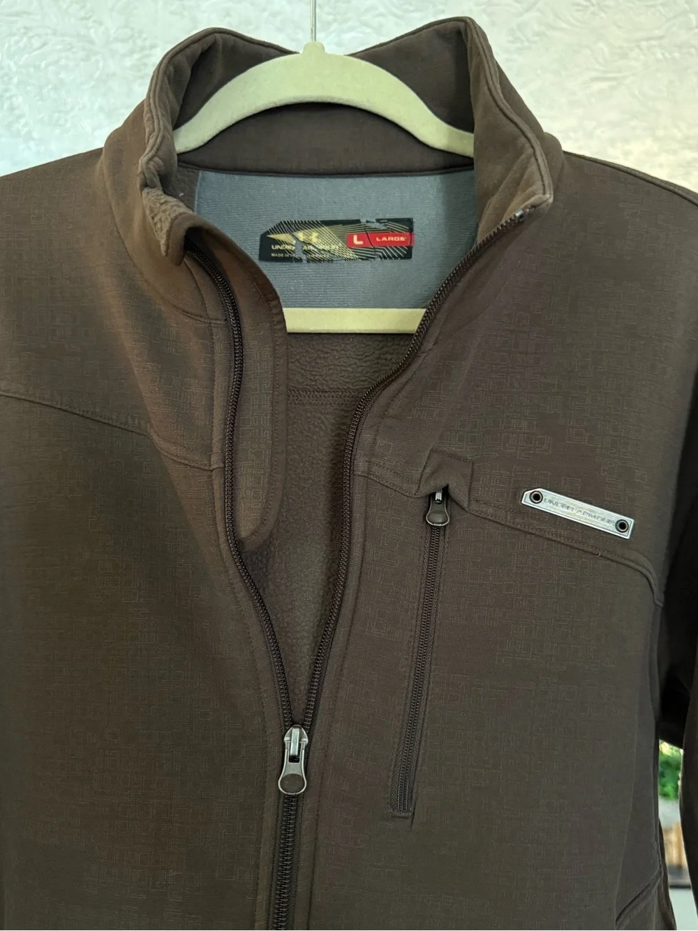 Under Armour Men’s Large Brown Full Zip Performance Jacket